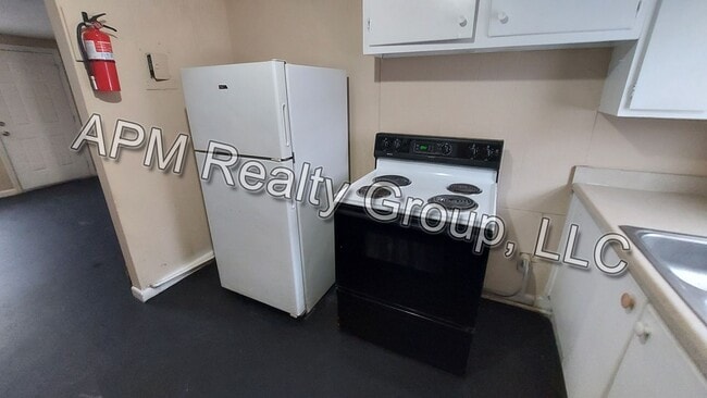 Photo - 2715 Howell Ct