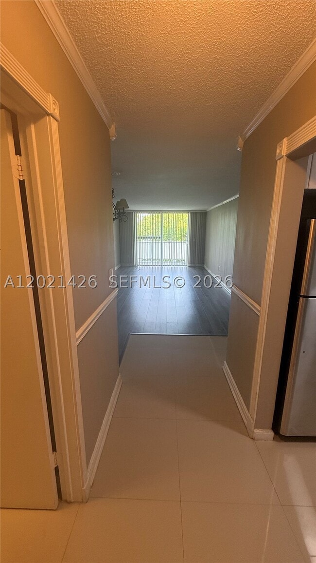 Building Photo - 1470 NE 125th Terrace Unit 309