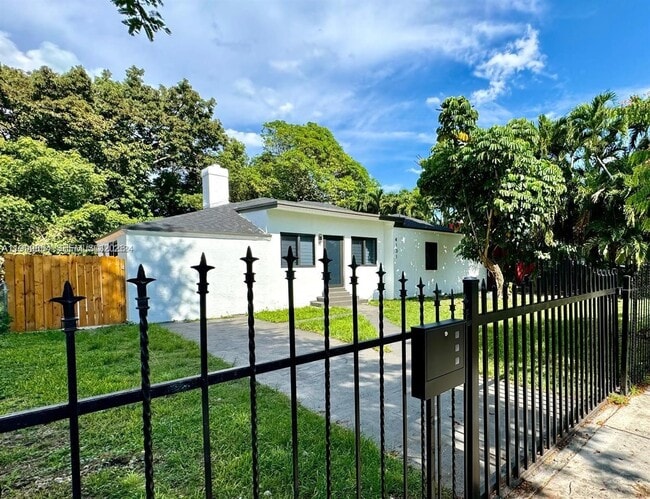 Photo - 4131 NW 11th Pl