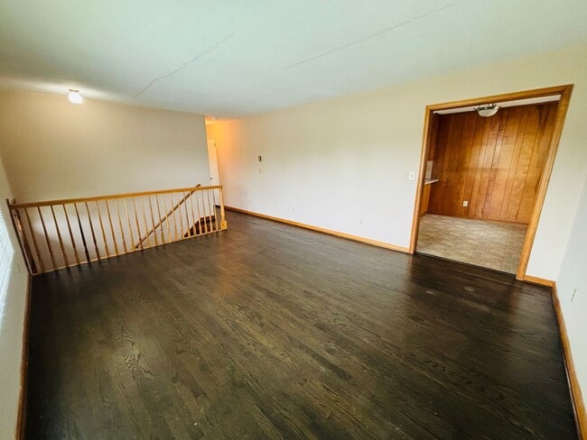 Photo - 485 Second St.