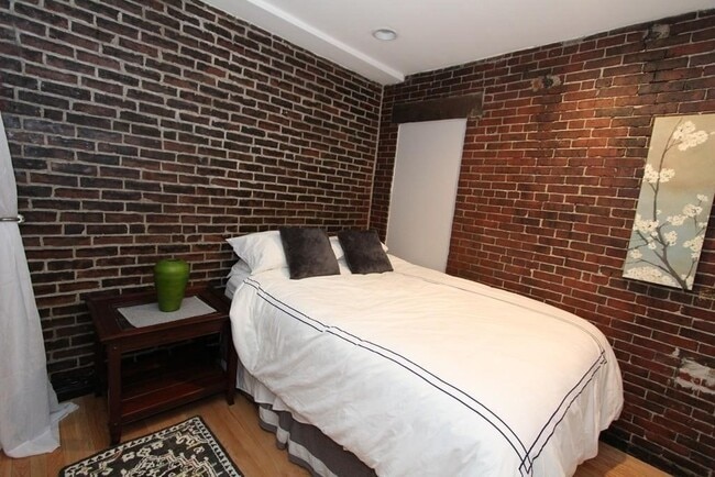 Photo - 49 Temple Pl Unit 3R