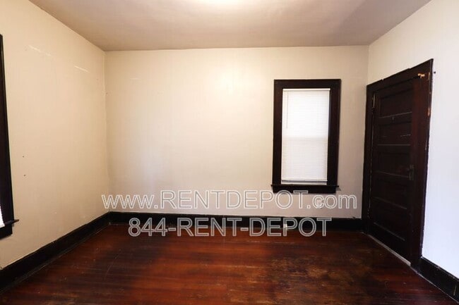 Photo - 1413 E Indiana St