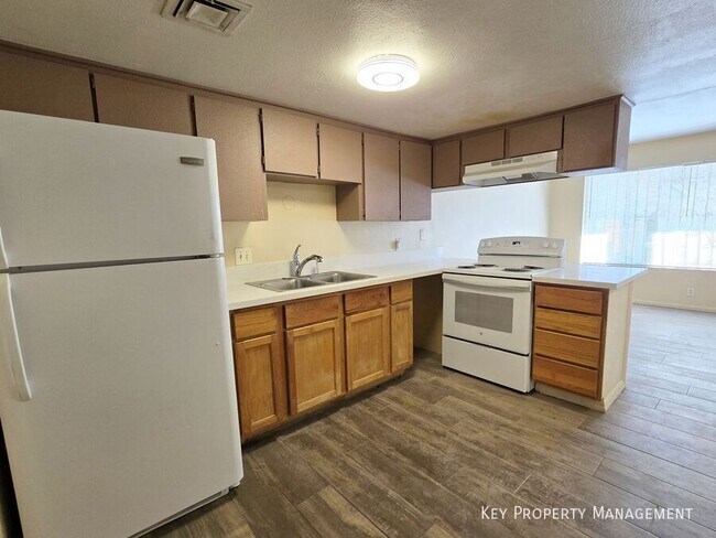 Photo - 3516 Thomas Ave Unidad #4