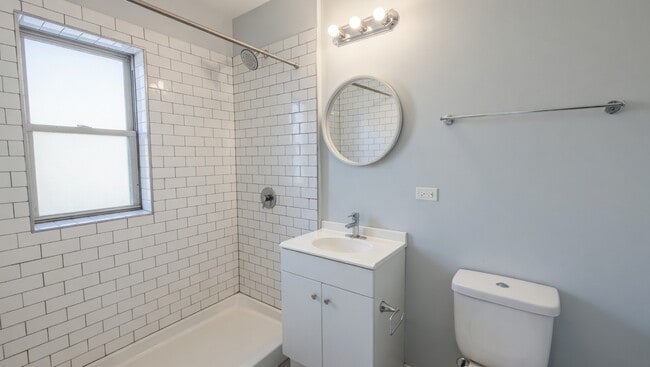 Photo - 4700 N Racine Ave Unit 108