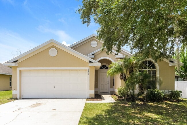 Building Photo - 2708 Eagle Creek Ct