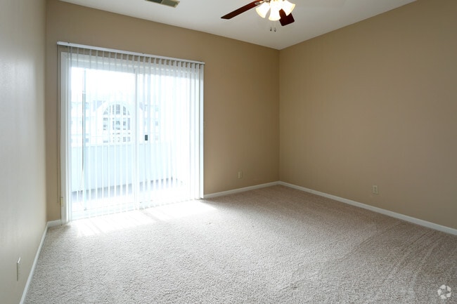 2BR, 2BA - Chesapeake - Bedroom