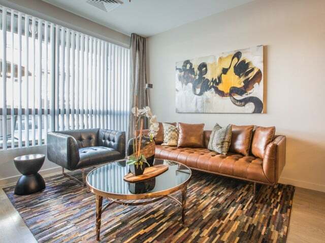 iLuminate Urban Apartment Homes
