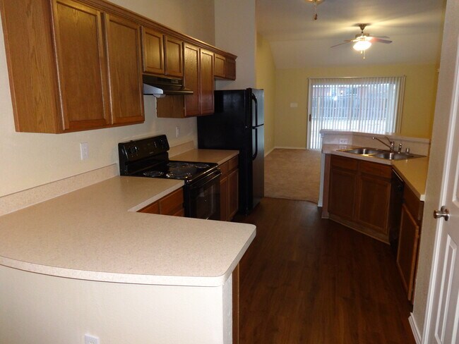 Photo - 313 Woodridge Dr