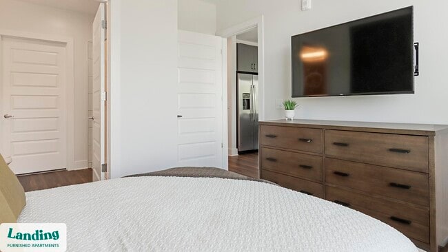 Photo - 2201 Glenwood Ave SE Unidad 1212