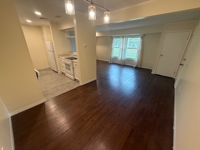 Photo - 310 Canterbury Ln Unit D