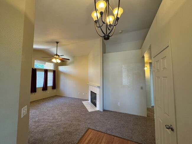 Photo - Spacious corner home in Pheasant Run Commu...