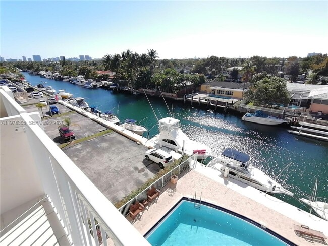 Photo - 2020 NE 135th St Unit 506