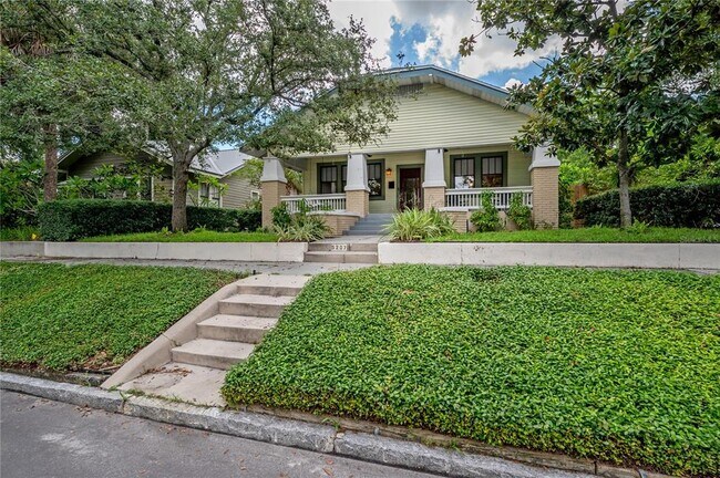 Photo - 5207 N Suwanee Ave