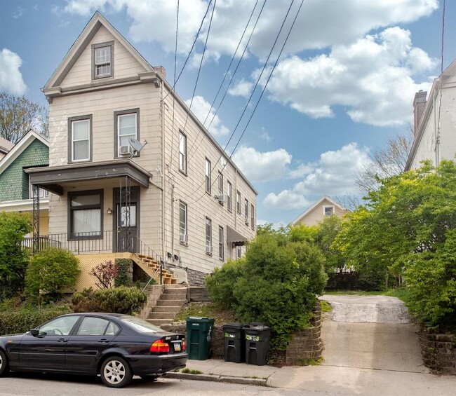 Photo - 2314 Victor St Unit Single Family