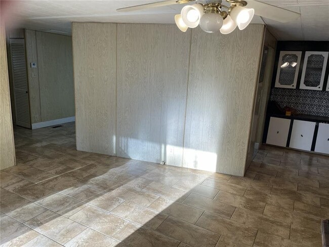 Photo - 7438 St Johns Rd