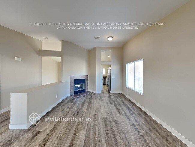 Photo - 2004 Gault Ct