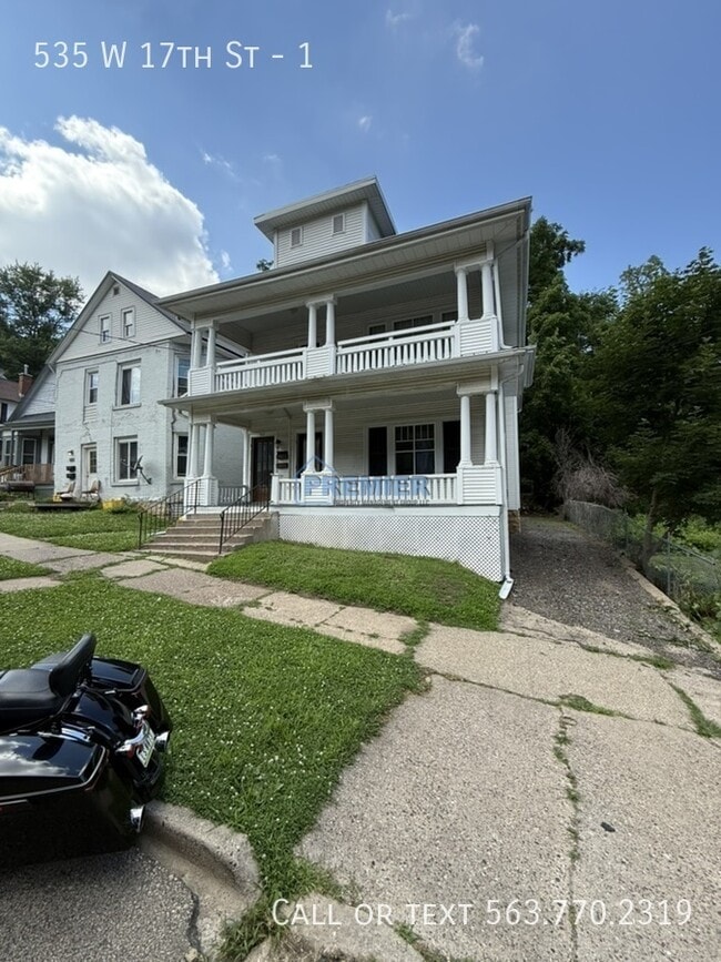 Photo - 535 W 17th St Unit 1