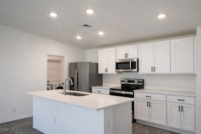 Photo - 4129 NE 20th Pl