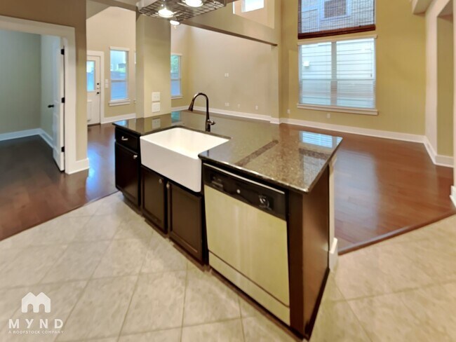 Photo - 7501 Wolverine St