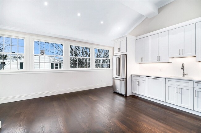 Photo - 1 School St Unit R11