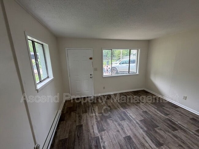 Photo - 1206 Sholar Ave