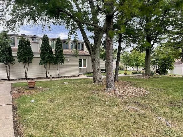 Building Photo - 6831 N Frostwood Pkwy Unit 082 Rental