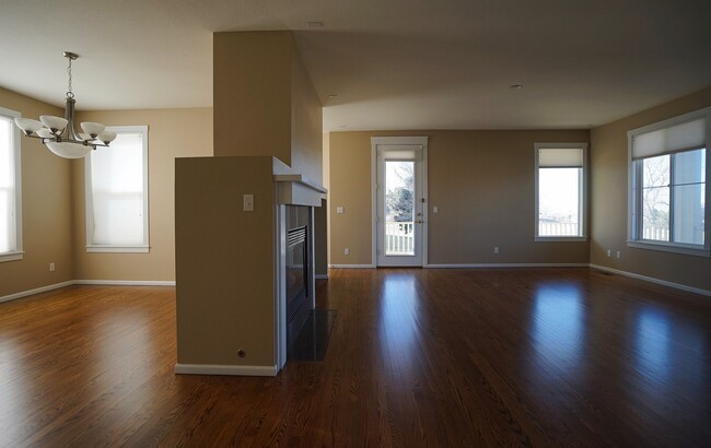 Photo - 10536 Unity Pkwy