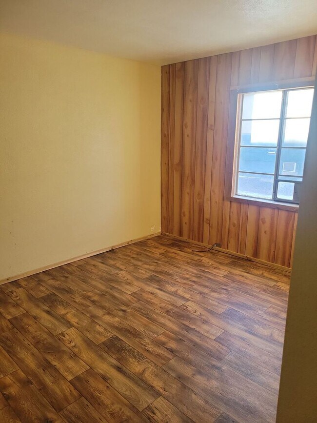 Photo - 905 N Lincoln Ave Unit #3