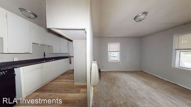 Photo - 2 br, 1 bath House - 921 1/2 N. D St