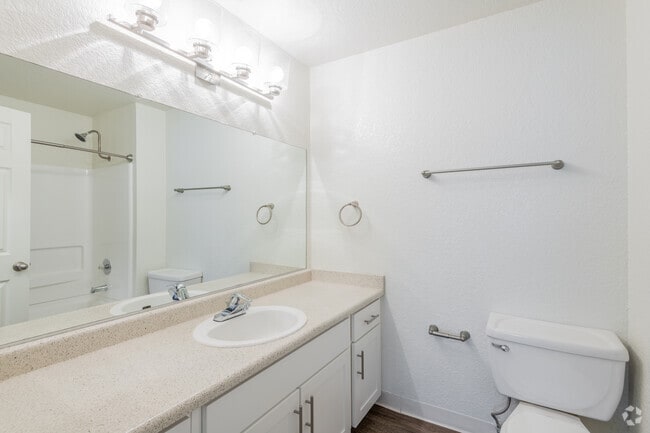 2BR, 1BA