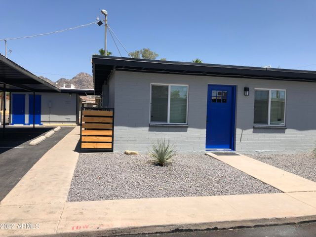 Photo - TERRIFIC 2 BEDROOMS 1 BATH SINGLE LEVEL UN... Unit 3