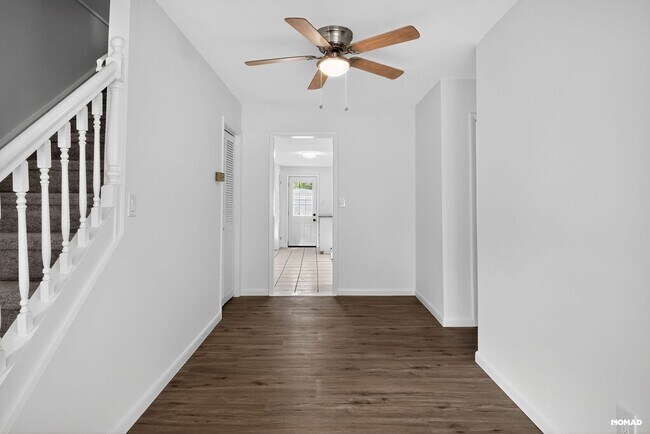 Photo - 23 Euclid Ave