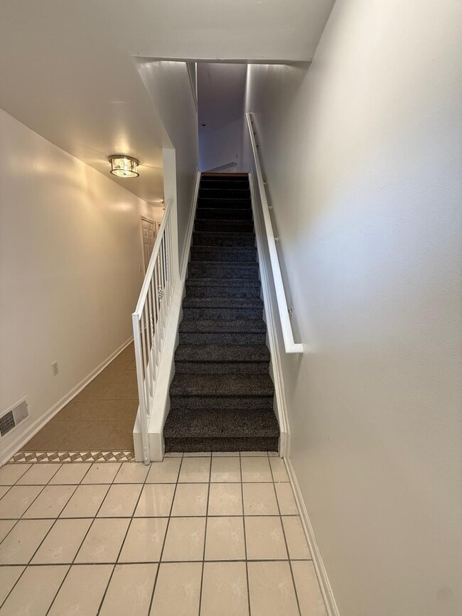 Photo - 1372 Village Dr Unidad #6-BG2