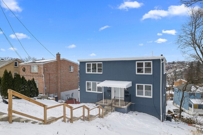 Building Photo - 2616 Shawhan Ave Unit 2