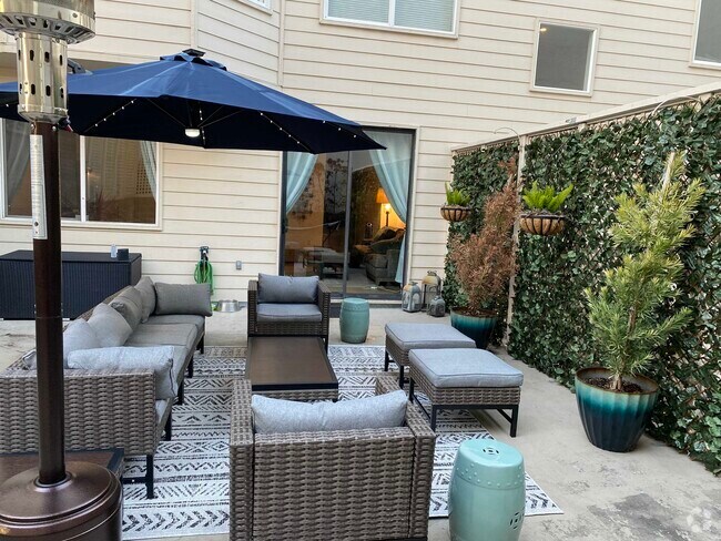 Building Photo - 1625 Pacific Ave Unit 103 Rental