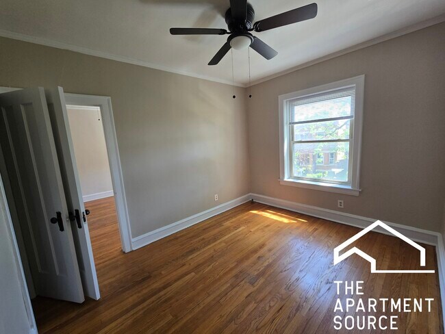 Photo - 4318 N Spaulding Ave Unidad 2