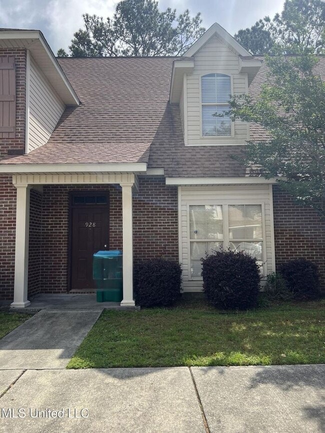 Building Photo - 928 Jefferson Dr Rental