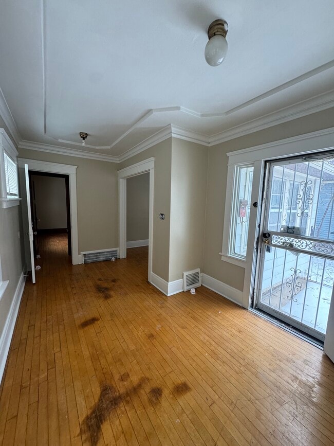 Photo - 2972 N 51st St