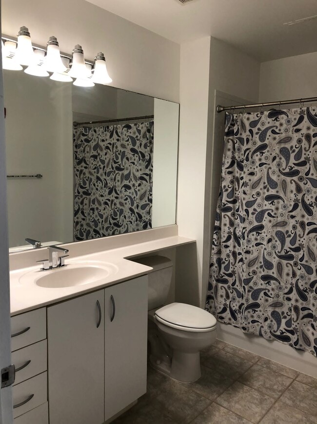 Photo - 1300 N St NW Unit 608