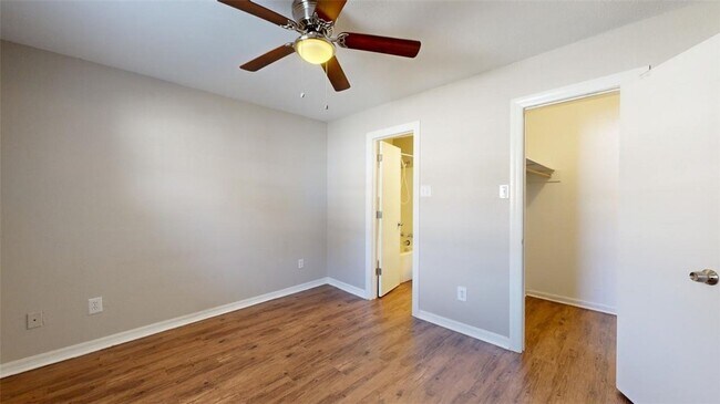 Photo - 500 Foch St Unidad 7