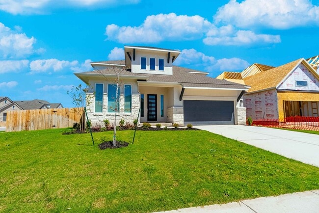 Building Photo - Beautiful Newly Built 4 bedroom, 4.5 bathroom home in Pflugerville!!!