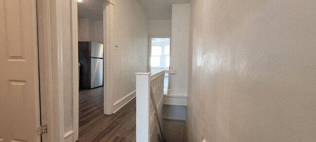 Photo - 146 N Peach St Unit 1