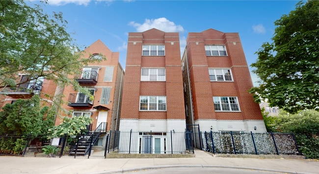Building Photo - 1340 N Dean St Unit 1