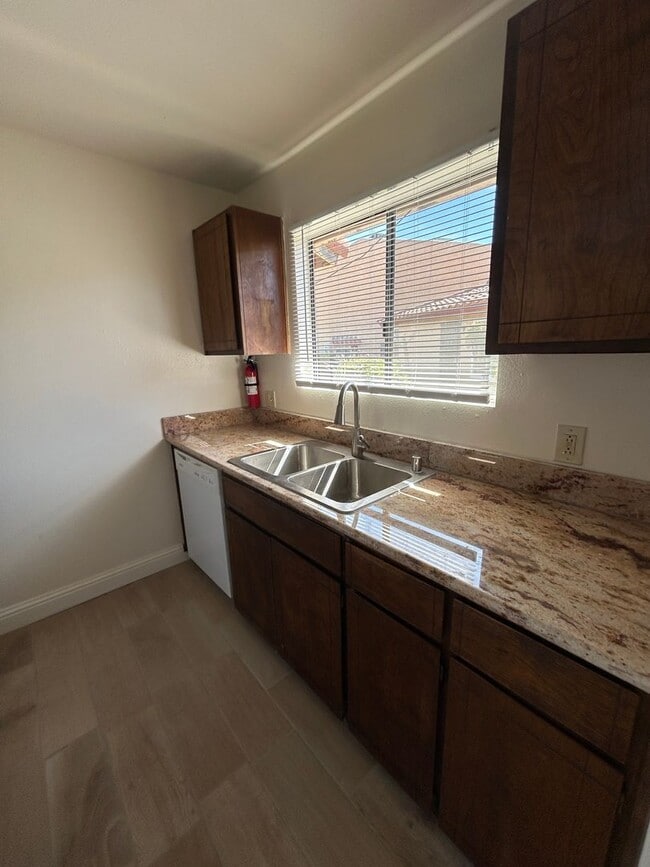 Photo - Spacious and upgraded 2 bedroom 1 bath, unit in Villa Verde Condominiums.