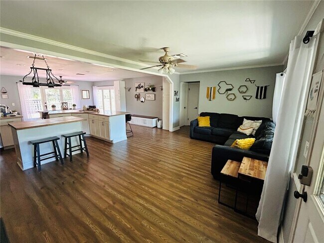 Photo - 2056 59th Way N