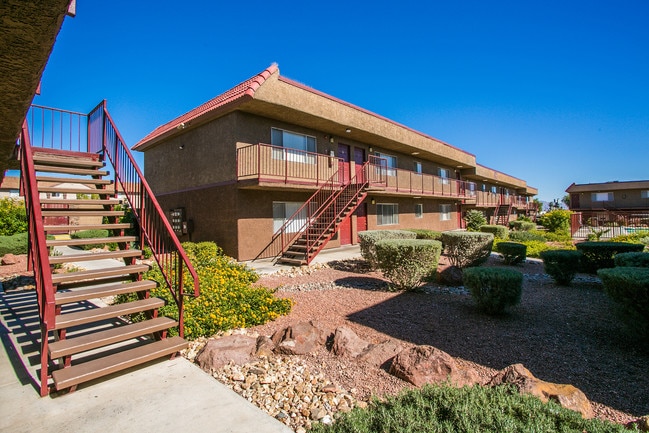 Photo - El Parque Villas