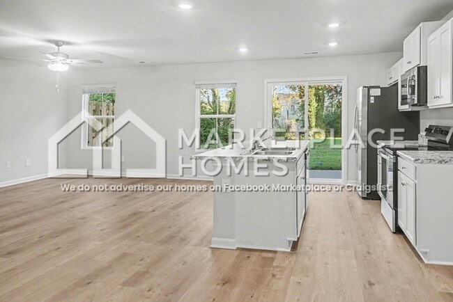 4159 Hudson Ct SW