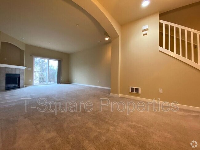 Building Photo - 14924 41st Ave SE Rental