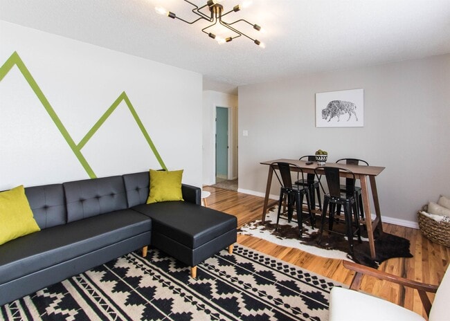 Photo - 613 Killarney Dr