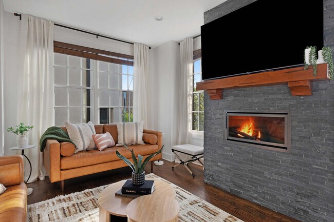 Photo - 1015D 12th Ave S Unit ID1097593P